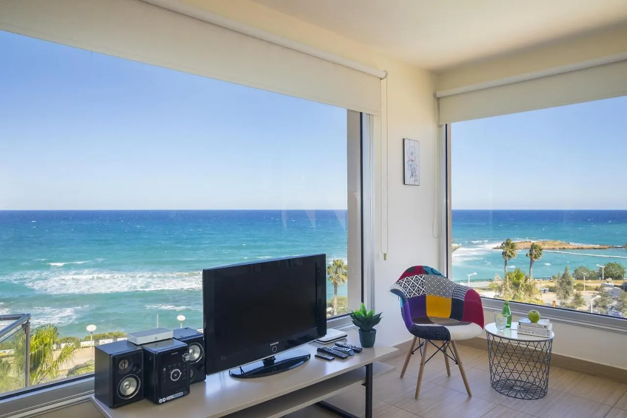 Protaras Fig Tree Bay Suite Cypr
