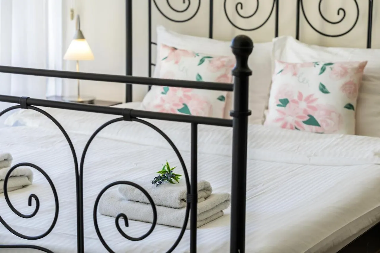 Protaras Fig Tree Bay Suite Cypr